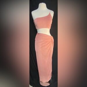 Women’s Pink Tank Top and Skirt Set Large